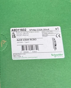 Schneider Electric - RCBO 32A 6kA 30mA 1P+Ns C Acti9 iC60N 240V / A9D11832 - Picture 1 of 1