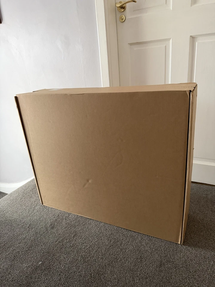 ✅ RRP£1499 Apple Studio Display 27" Standard Glass (Tilt-Adjustable Stand) 🚚💨 - Image 1 of 4