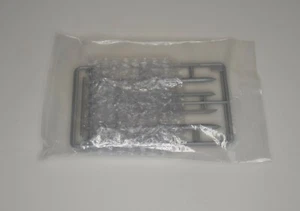 TRUMPETER AV-8B II PLUS 02286 ⭐TEILE⭐ ANGUSS WDx2-AIM-120 RAKETEN 1/32 - Bild 1 von 3