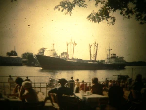 Konvolut 38 Vintage 35mm Farbfilm Dias, Bilder von Deutschland um 1950 mit Kodachromen - Bild 1 von 5