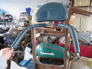 HONDA GOLDWING POGGIASCHIENA / POGGIAPIONI / SUPPORTO MARKLAND IND MADE IN USA BLU - Foto 1 di 11