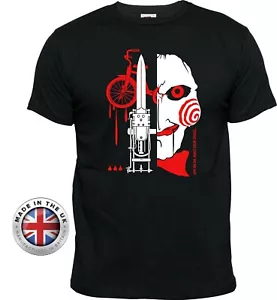 T-shirt SAW, Jigsaw, ""Live or Die"". Unisex + Donna Adattato fino a 5xl - Foto 1 di 9