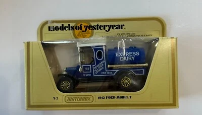 MATCHBOX LESNEY MODELS OF YESTERYEAR 1912 FORD MODEL T Y-3 1:35 Express Dairy - Image 1 of 4