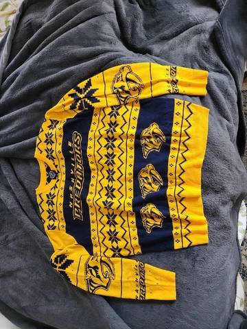 Men's Nashville Predators Hockey Crewneck Pullover Sweater 2XL NWT Cover