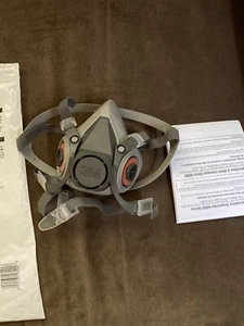 3M™ Half Facepiece Respirator Assembly 6291/07002 Medium No Filters. - Picture 1 of 2