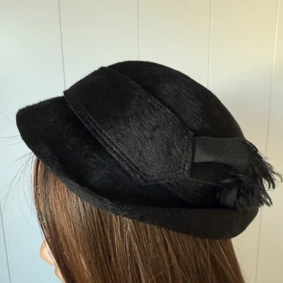 De Colección Años 40 50 I. Magnin Pequeño Medio Sombrero Derby Fedora Italia Retro Negro Borla Bufanda Foto 1 de 4