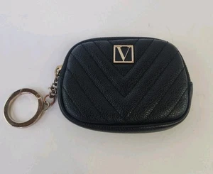 Pochette Essencial Victoria's Secret The Victoria - Logo Zip - Giglio Nero. - Foto 1 di 15