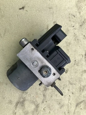 Модуль насоса антиблокировочной тормозной системы 2002-2005 Jaguar X тип ABS 0265800008 оригинальный  - Изображение 1 из 4