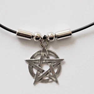 Choker #114 Pewter PENTAGRAM (25mm) Rubber Silicon Cord Necklace Pendant - Picture 1 of 3