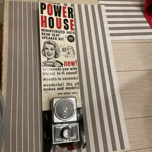FEDTRO 1969 POWERHOUSE MINIATURIZED AUTO REAR SEAT SPEAKER KIT NEW OLD STOCK - Picture 1 of 5