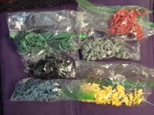 Plastic army counters from  RISK game - Picture 1 of 1