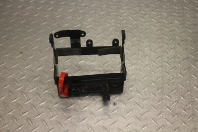 Suzuki Bandit 400 GSF400 1991 trasero trasero trasero bandeja de batería plástico Foto 1 de 4