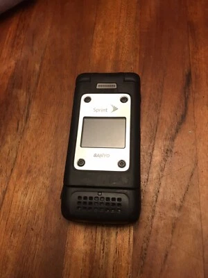Sanyo PRO-700a Sprint Black Flip Cell Phone *RUGGED* Parts & Repair - Image 1 of 3