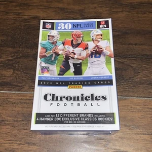 2020 Panini Chronicles NFL Football Trading Cards 30 Card Value Hanger Box - Bild 1 von 12