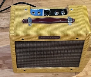 Ampli guitare Fender '57 Custom Champ 5W 1x8 tube tweed - Photo 1/9