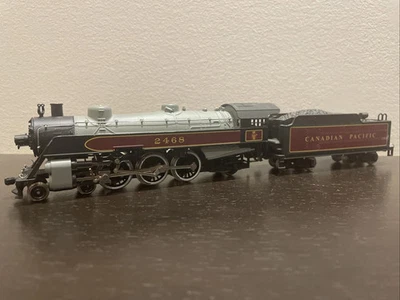 HO MEHANO  4-6-2 STEAM ENGINE #2468 CANADIAN PACIFIC CP RAIL LOCOMOTIVE LIGHTED - Image 1 of 4