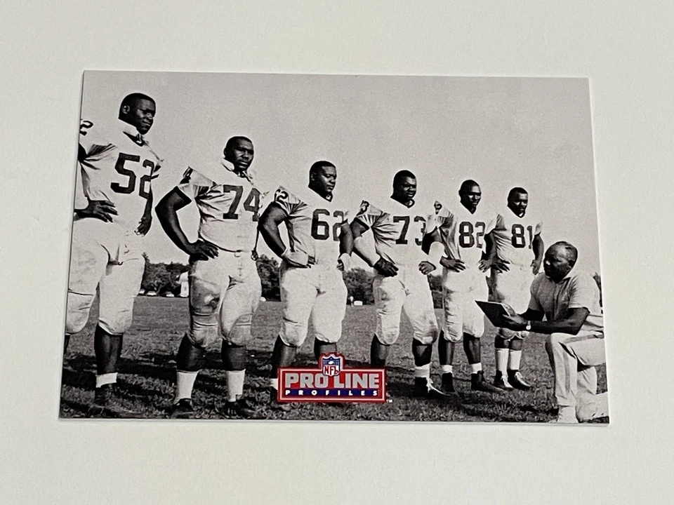 1992 Pro Line Profiles Football #110 - Art Shell - Oakland Raiders - Image 1 of 2