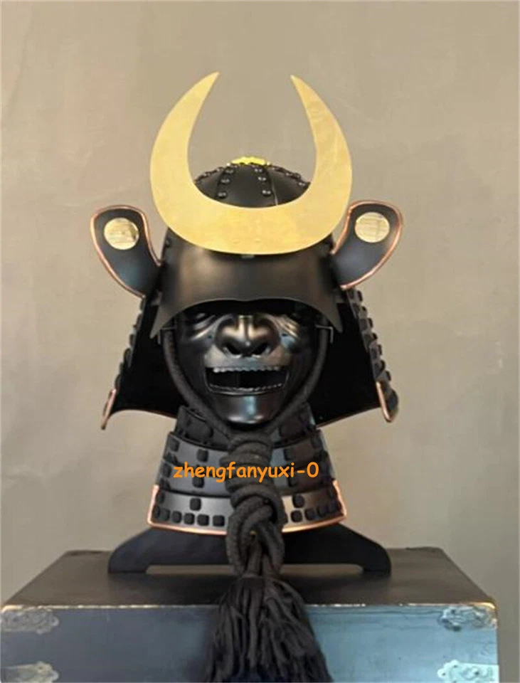 Máscara cosplay adereço 1:1 vestível samurai japonês Yoroi armadura de ferro capacete com chifres - Imagem 1 de 4