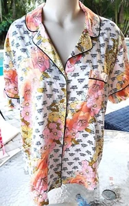 Victoria's Secret Vintage L Satin Flower pajama Top Sleep Short Sleeve Logo - Picture 1 of 4