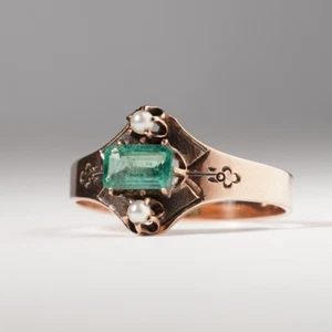 Antique Victorian Colombian Emerald Pearl Ring 9ct Rose Gold Emerald Cut Q / 8 - Picture 1 of 10