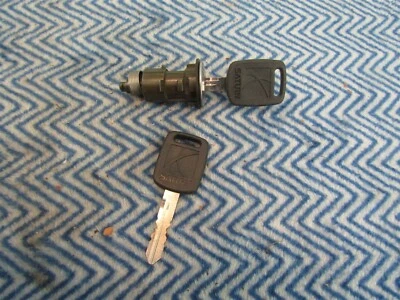 NEW TRUNK KEY AND LOCK SET KIT FITS 1991 1992 1993 1994 1995 SATURN SL SL1 SL2 Foto 1 de 2
