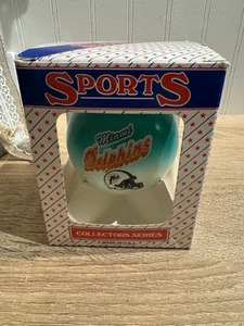 NFL MIAMI DOLPHINS Christmas Ornament Glass - Picture 1 of 1