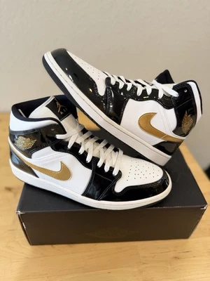 Jordan 1 Mid SE Patente Negro Dorado Hombre Talla 11.5 seminuevo (952542-007) Foto 1 de 4