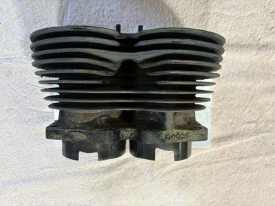 Norton 750 气缸带水龙头-状况良好 — 第 1/4 张图片