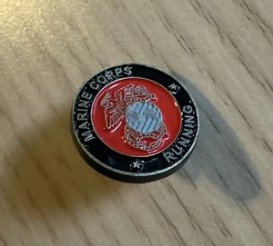 2025 Marine Corps Marathon Washington D.C. Pin Button Running - Picture 1 of 4