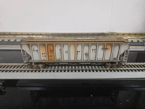 JBF Proto 2000 Missouri Pacific 4427 PS-2 Covered Hopper Custom Weathered HO - Picture 1 of 8