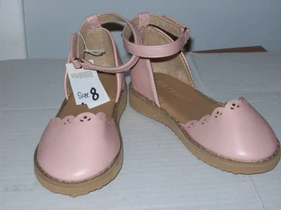 Old Navy Pink Scalloped Perforated Maryjane Sandals Toddler Girls ~ Size 8 - Image 1 of 4