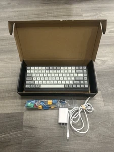 VortexGear Tab 75 ANSI US VTG-8400BT Cherry Silent Red MX - Picture 1 of 16