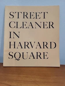 Street Cleaner In Harvard Square by Sheldon Dietz Poems 1972 Signed 1st Dunster - Foto 1 di 10