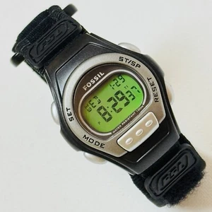 Vintage Fossil Digital Kids Boys Womens Watch Black Green Dial Fast Wrap DQ-1135 - Picture 1 of 13