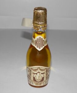 Vintage CARON Royal Bain de Champagne 4.56 Oz - Sealed.