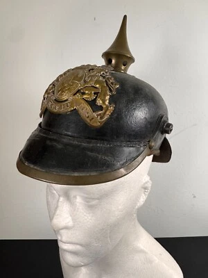 WW1 German Bavarian Army Pickelhaube 2nd Infantry Regiment - Image 1 of 4