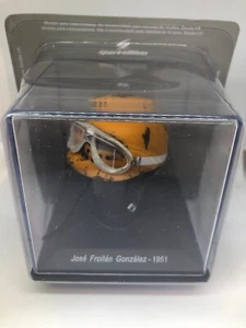 JUAN MANUEL FANGIO 1952 MERCEDES FORMULA 1 MINI HELMET (SCALE 1:5) BRAND NEW - Picture 1 of 4