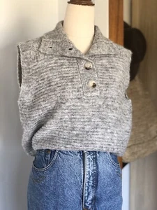 Little Lies Wool Knit Vest Light Grey 1/4 Button Collared Stretch Size S/M - Picture 1 of 10