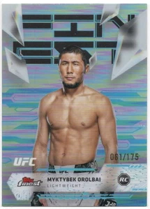 UFC - 2025 Topps Finest - Myktybek Orolbai - Rifrattore serializzato - 61/175 - #14 - Foto 1 di 3