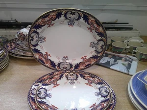 Royal Crown Derby 3 Oval Serving Plates 38,33.5, ab=nd 28.5 Cm - Picture 1 of 6
