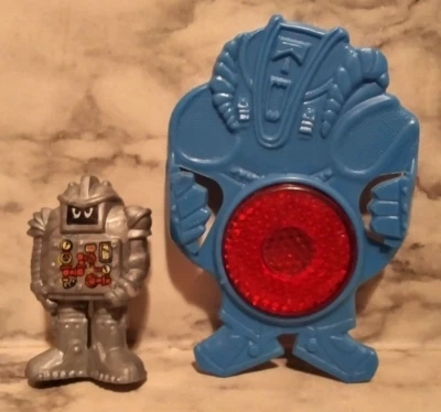 2 De Colección Robot Cereal Premiums 1985 Transformer Reflector y Capn Crunch Soggmaster Foto 1 de 4