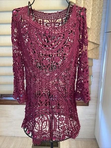 Women’s Maroon Open Knit Crocheted Pullover Sweater Size Small (tags Missing) - Picture 1 of 9