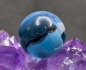 COOL Vintage Vitro Agate Patch Marble w/OXBLOOD Strand Blue - .60" PLAYED WITH - Picture 1 of 6