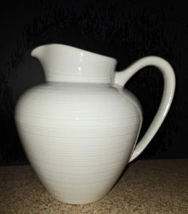 Vintage FP Home Portugal weiß gerippter Keramikkrug - einfach wunderschön - Bild 1 von 6