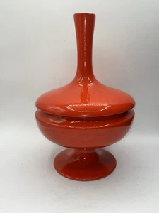 MCM Global Views Begonia rojo naranja 12” plato oculto caramelo con tapa - Imagen 1 de 8