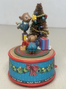Enesco Suite petites the Micest Decorations Animated Music Box  With Box Video - Picture 1 of 7