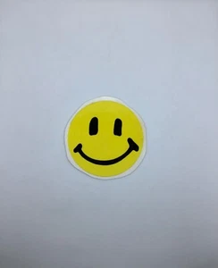 Smiley Face Sticker - 2,5" da collezione - Foto 1 di 2