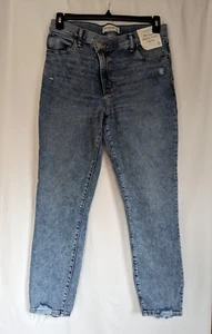 Abercrombie & Fitch The Super Skinny Ankle High Rise Jeans Womens 31/12R NWT - Picture 1 of 13