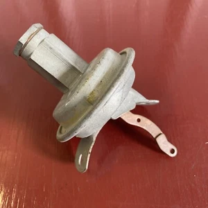 NOS AUTO LITE VACUUM CHAMBER VC-3082RES PART FOR 1942 DESOTO FARGO DODGE TRUCK - Picture 1 of 6