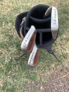 3 TAYLOR MADE Burner Youth Irons 5-6 / 7-8 / 9-P Bubble K-40 Graphic Shafts RH - Picture 1 of 12